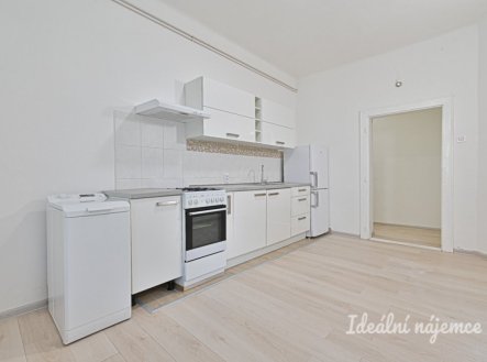 Pronájem bytu, 1+1, 43 m²