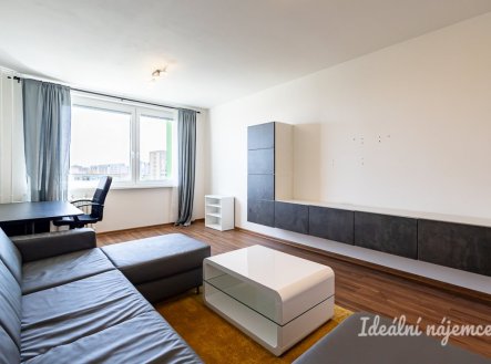 Pronájem bytu, 3+kk, 74 m²