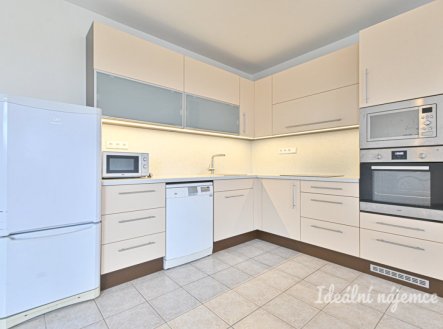 Pronájem bytu, 2+kk, 64 m² obrázek