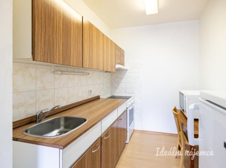 Pronájem bytu, 2+kk, 43 m²