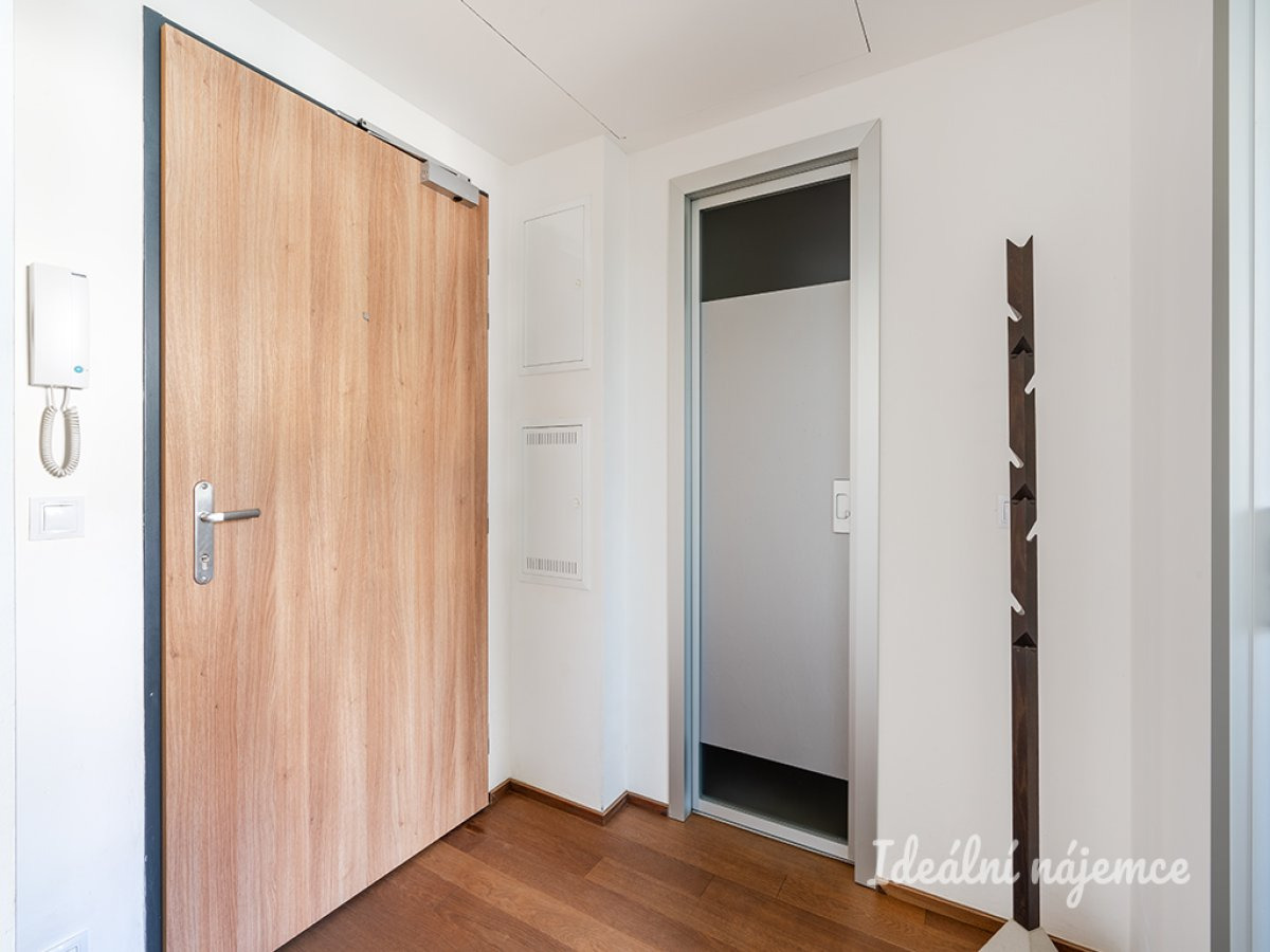 Pronájem bytu 2+kk, Petržílkova, Stodůlky,  24 700,- Kč/měs, 43 m2