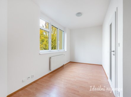 Pronájem bytu, 3+kk, 74 m²