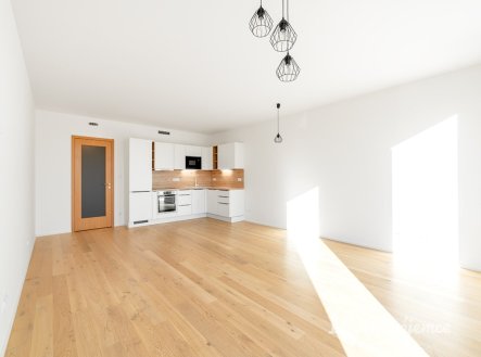 Pronájem bytu, 3+kk, 92 m²