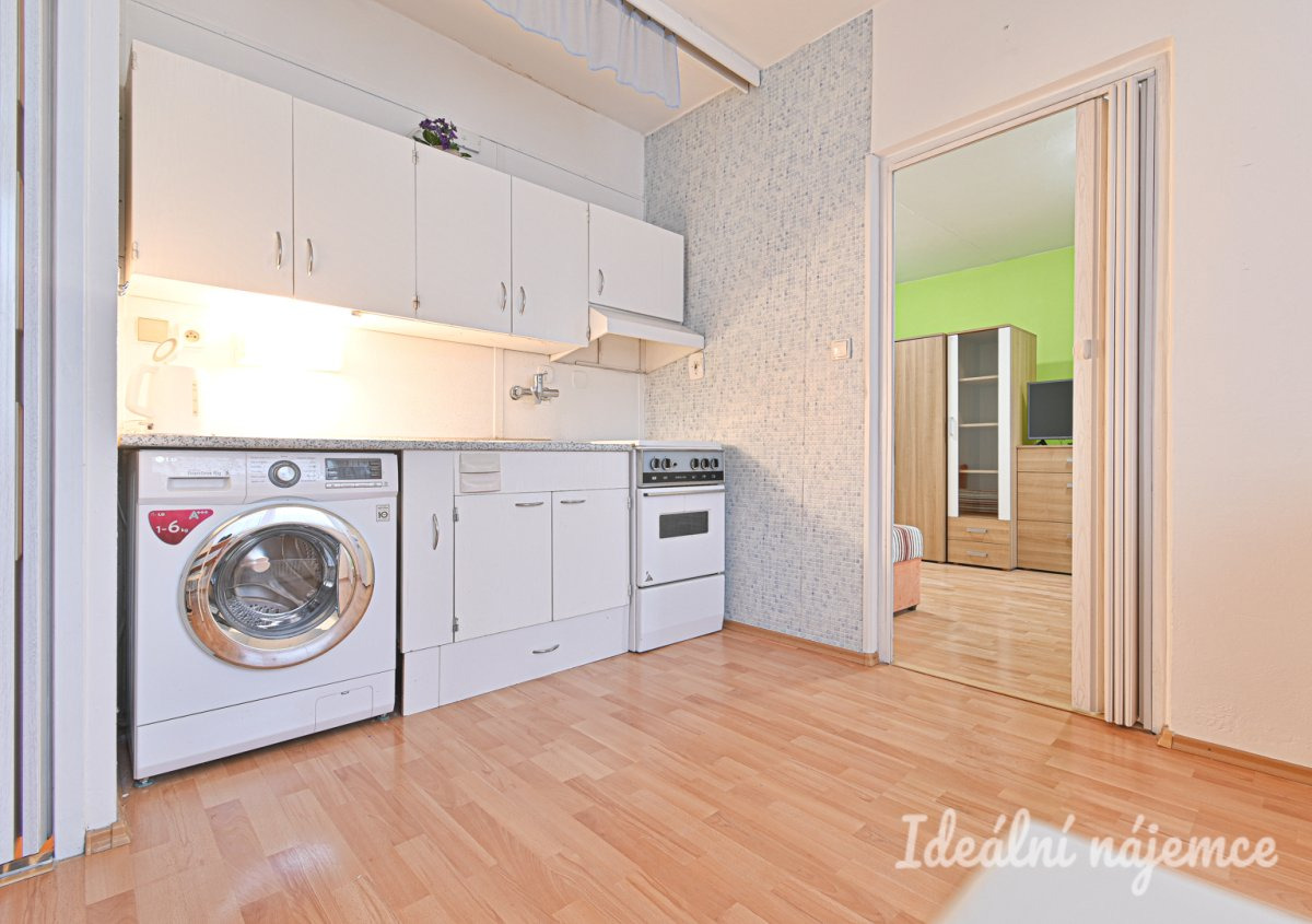 Pronájem bytu 1+1, Součkova, Komín, 15 500 Kč/měs, 42 m2