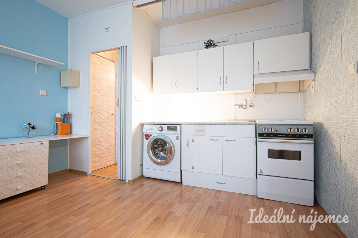 Pronájem bytu 1+1, Součkova, Komín, 15 500 Kč/měs, 42 m2