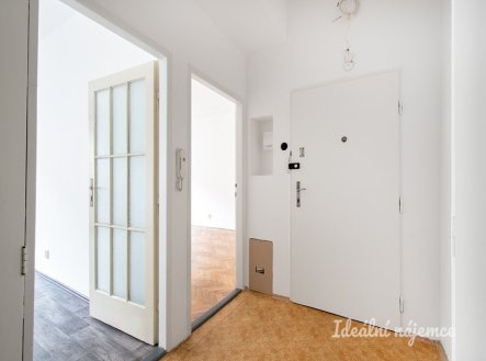 Pronájem bytu, 2+kk, 44 m²
