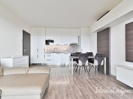 Pronájem bytu, 2+kk, 60 m²