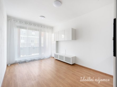 Pronájem bytu, 1+kk, 30 m²