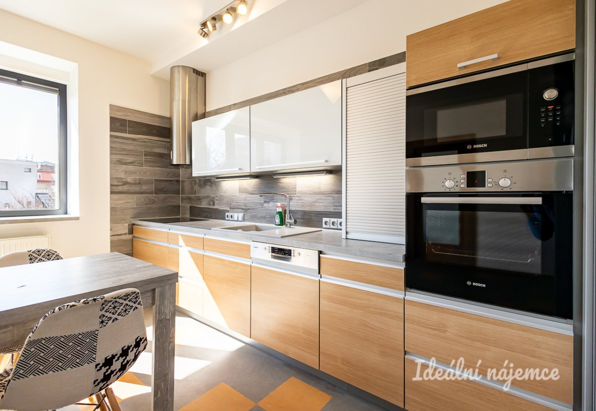 Pronájem bytu 3+kk, Albertova, Pražské Předměstí, 19.000 Kč/měs, 55 m2