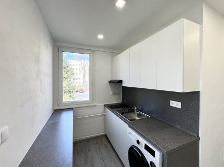 Pronájem bytu, 1+1, 28 m²