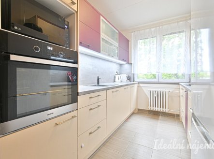 Pronájem bytu, 3+1, 73 m² obrázek