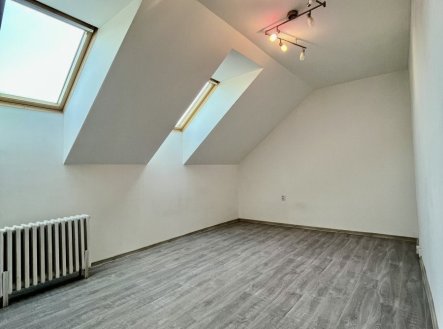 Pronájem bytu, 3+1, 52 m²