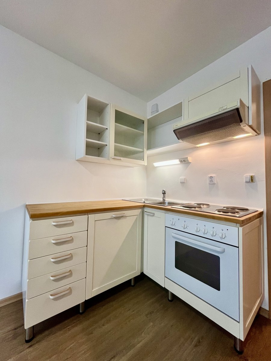 Pronájem bytu 1+kk, Na Lánech, Nová Ves u Ostravy, 7400 Kč/měs, 27 m2