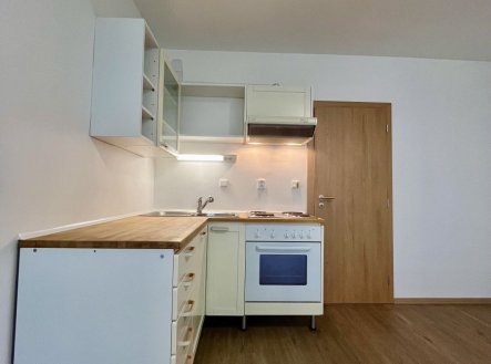 Pronájem bytu, 1+kk, 27 m²