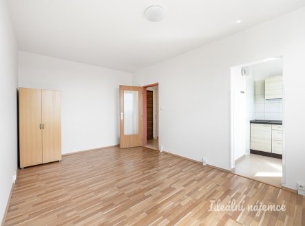 Pronájem bytu, 1+kk, 30 m²