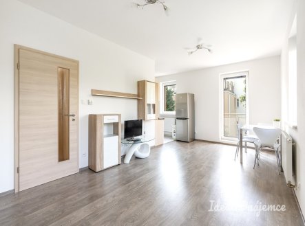 Pronájem bytu, 2+kk, 60 m² obrázek