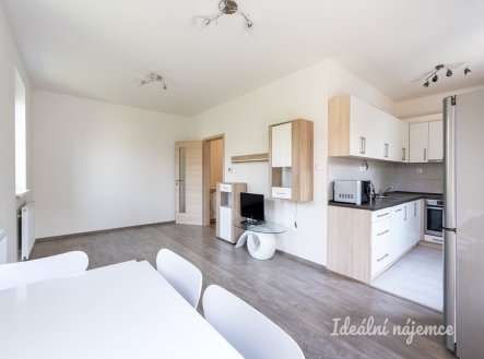 Pronájem bytu, 2+kk, 60 m²