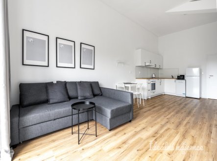 Pronájem bytu, 2+kk, 66 m²