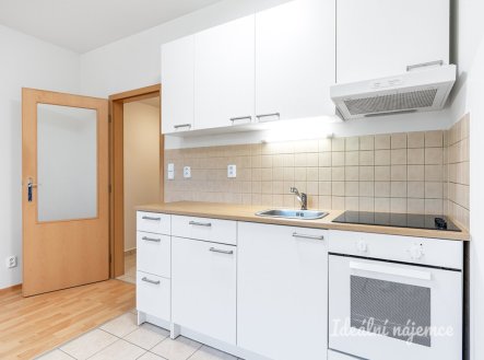 Pronájem bytu, 1+kk, 31 m²
