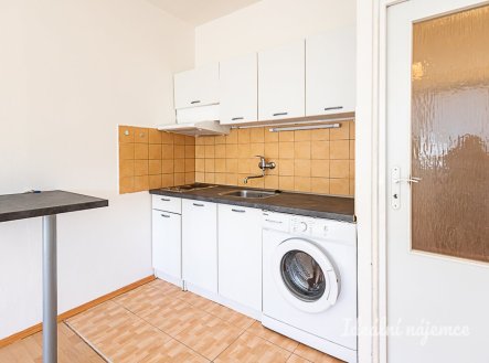 Pronájem bytu, 1+kk, 33 m²