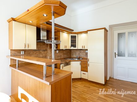 Pronájem bytu, 2+1, 77 m²