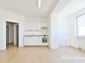 Pronájem bytu, 2+kk, 40 m²