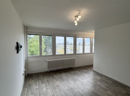 Pronájem bytu, 1+kk, 28 m² obrázek