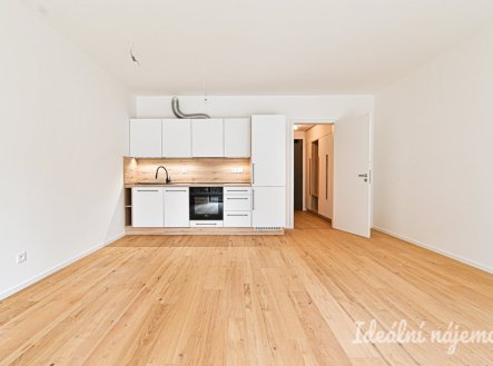 Pronájem bytu, 1+kk, 37 m²