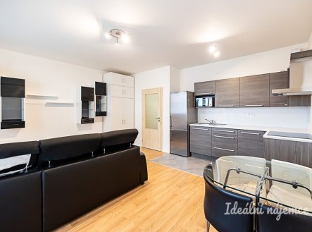 Pronájem bytu, 2+kk, 47 m²
