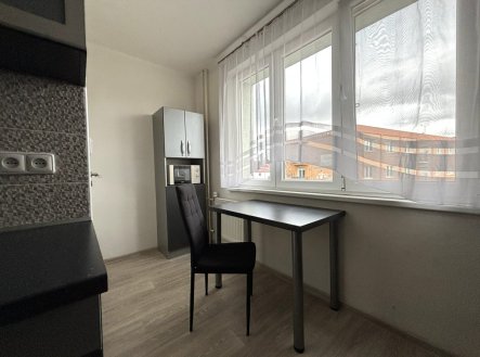Pronájem bytu, 2+1, 54 m²