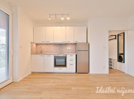 Pronájem bytu, 1+kk, 29 m²