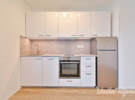Pronájem bytu, 1+kk, 29 m²