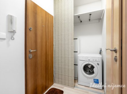 Pronájem bytu, 1+kk, 26 m²
