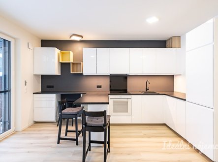 Pronájem bytu, 1+kk, 40 m²