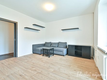 Pronájem bytu, 3+kk, 72 m²