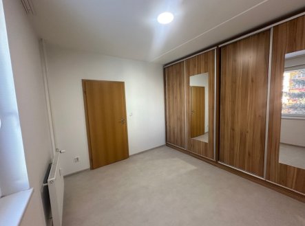 Pronájem bytu, 3+1, 82 m²