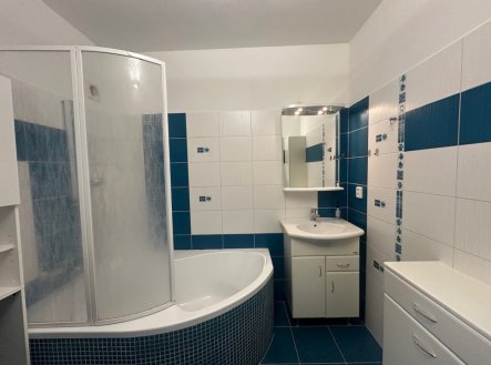 Pronájem bytu, 3+1, 82 m²