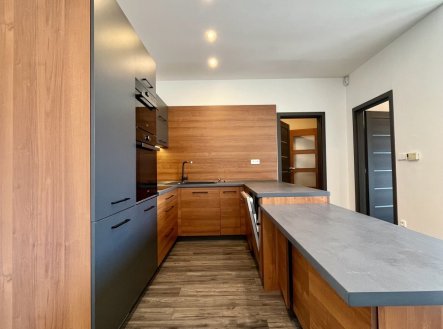 Pronájem bytu, 3+kk, 59 m²