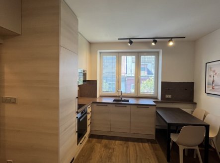 Pronájem bytu, 2+kk, 45 m²