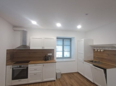 Pronájem bytu, 2+kk, 76 m² obrázek