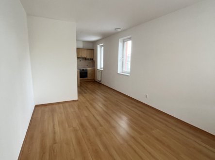 Pronájem bytu, 2+kk, 50 m²