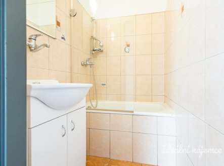 Pronájem bytu, 2+kk, 38 m²
