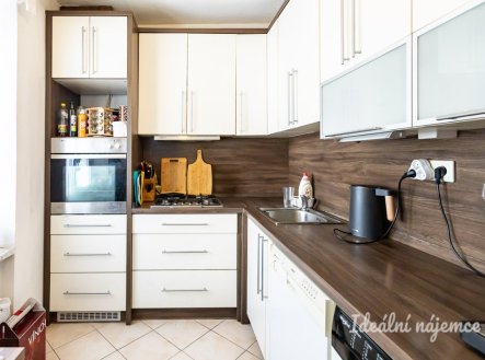Pronájem bytu, 2+1, 55 m²