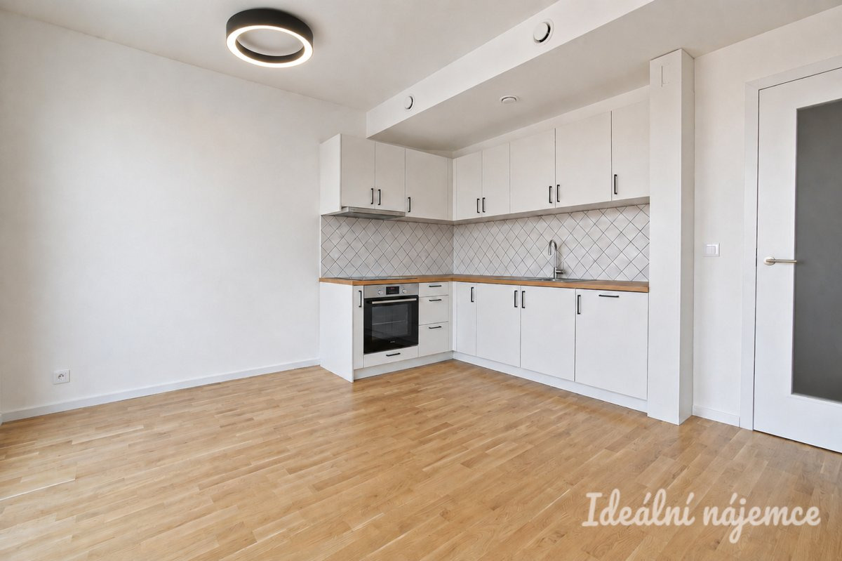 Pronájem bytu 2+kk, Příční, Zábrdovice, 24000 Kč/měs, 36 m2
