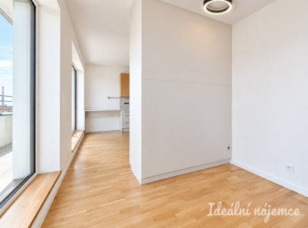 Pronájem bytu, 2+kk, 36 m²