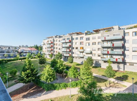 Pronájem bytu, 2+kk, 55 m²