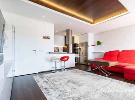 Pronájem bytu, 2+kk, 80 m² obrázek