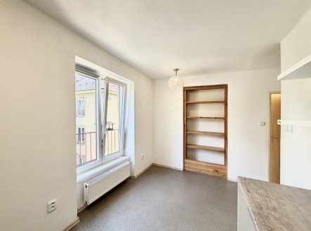 Pronájem bytu, 2+1, 63 m²