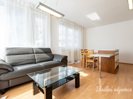 Pronájem bytu, 3+kk, 64 m²