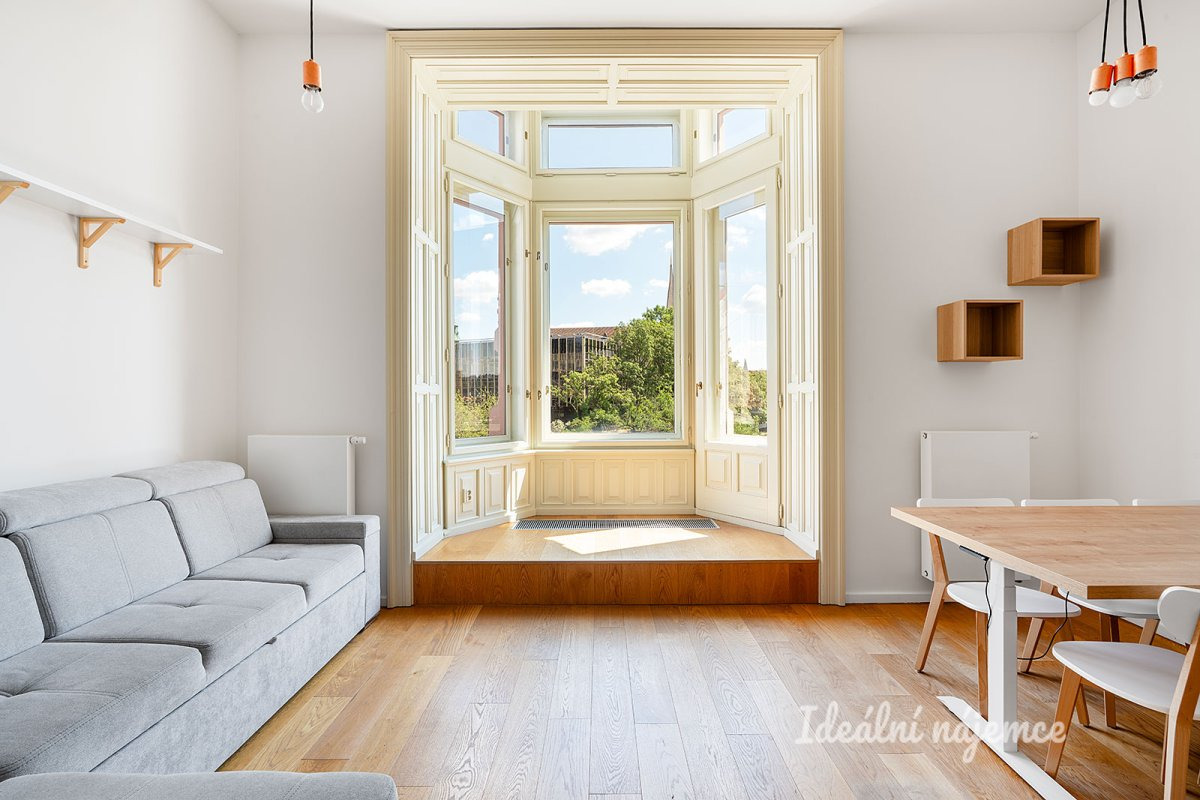 Pronájem bytu 3+kk, Na Moráni, Nové Město, 53900 Kč/měs, 94 m2